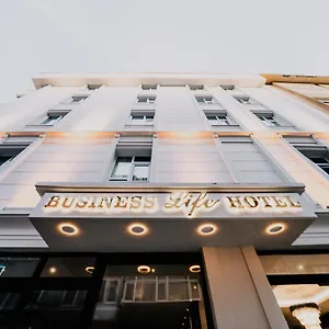 Отель Business Life & Bakirkoey