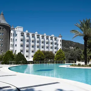 X Life 13 - Adult 5* Sarigerme
