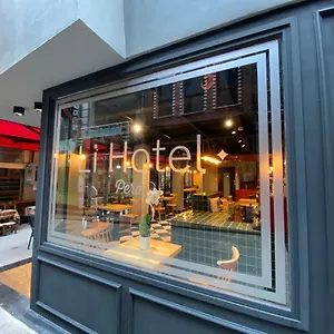 Li Pera Istanbul