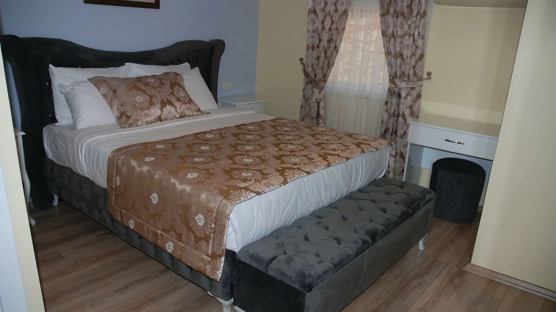 La Mer Boutique Hotel Istanbul 2*,